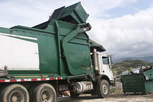 Waste removal service in London handling household rubbish