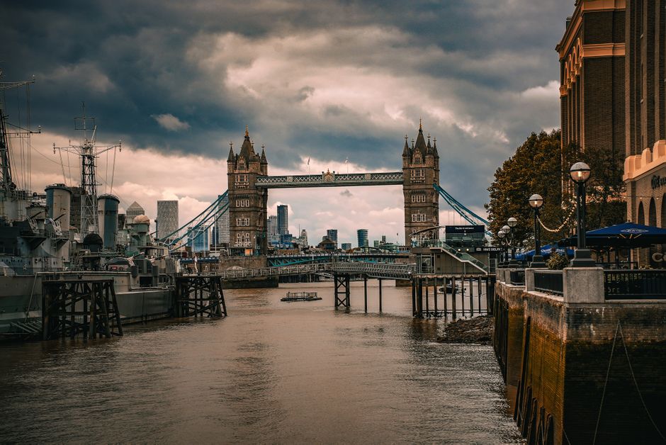 Rubbish Clearance Near Tower Bridge London Fast Service
